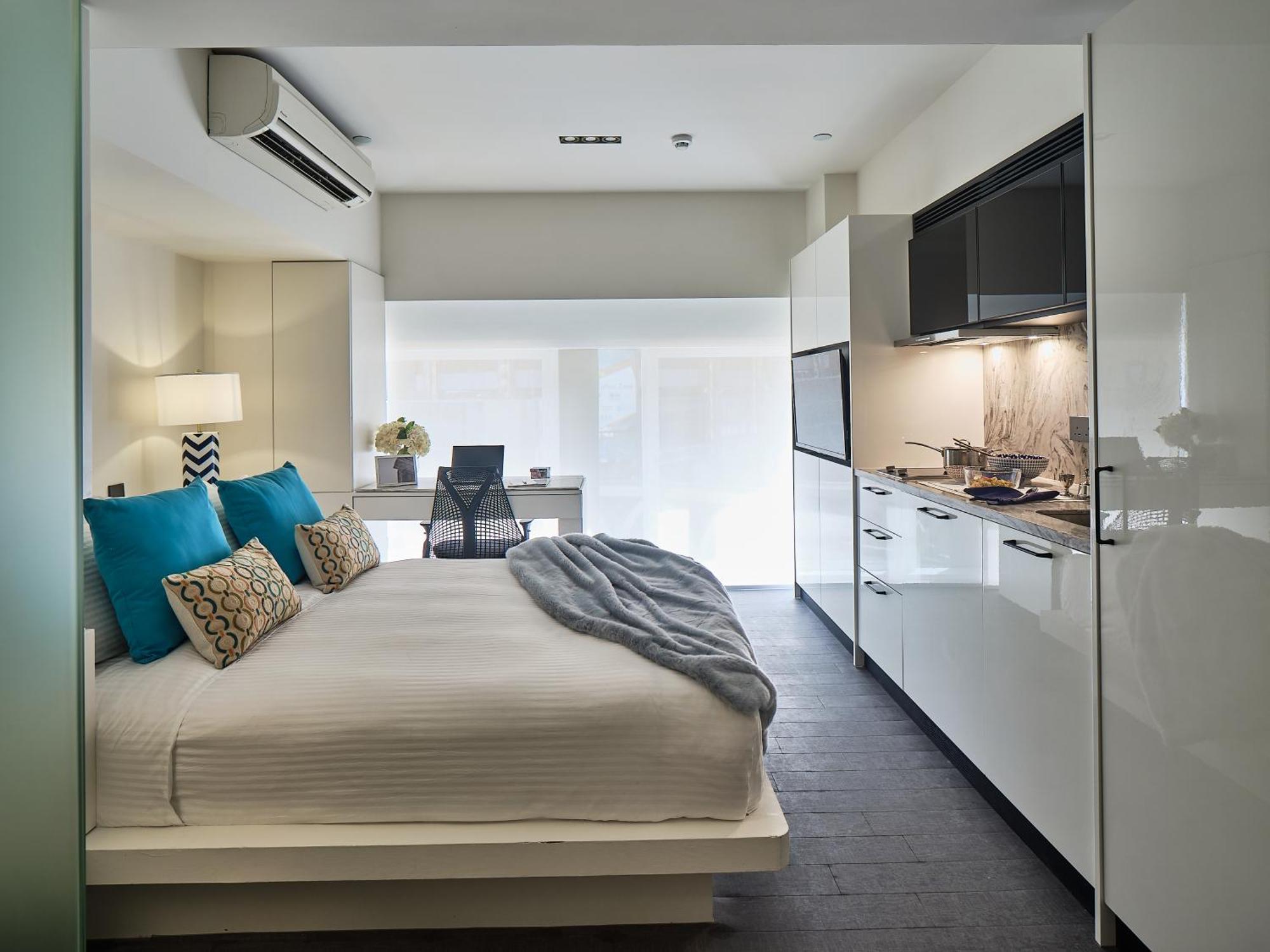 V Causeway Bay Aparthotel Хонконг Екстериор снимка